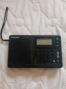 Raadio GRUNDIG Yacht Boy 400 (3 foto / 3)