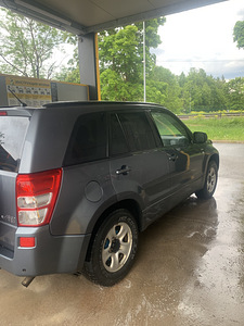 Suzuki Grand Vitaro (9 foto / 9)
