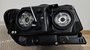 Esituli, autole JEEP GRAND CHEROKEE 1999 - 2004 (2 foto / 3)