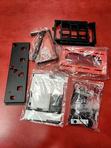 Thermaltake Core P3 TG Red Edition ATX (5 foto / 7)