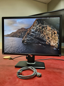Dell UltraSharp U2412Mb 24" Full HD IPS (1 foto / 10)