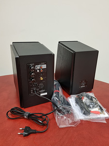 Edifier R1855DB 2.0 Bluetooth riiulikõlarid (3 foto / 6)