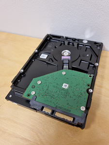 Seagate BarraCuda 1TB 3,5" SATA 7200RPM HDD (2 foto / 3)