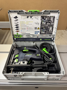 Festool (4 foto / 6)