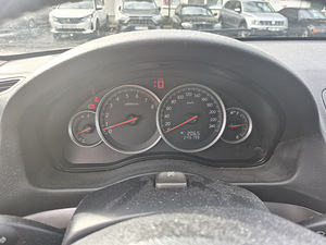 Subaru Outback 2.5 121kw (10 foto / 10)