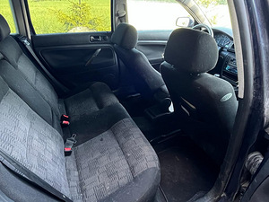 Volkswagen Passat 1.9 TDI 85kW (6 foto / 7)