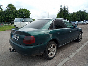 Продам AUDI A4 1995 г.в. 1.9 diisel 66 kw (4 фото из 5)