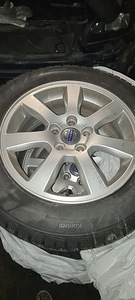 Колеса Volvo 5x108 R16 с шипами (2 фото из 4)