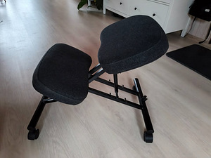 IKEA Eifred - Kontoritool, Põlvitustool, Ergonoomiline Tool (1 foto / 3)