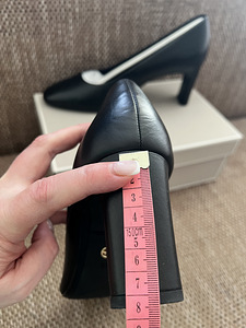 Naiste kingad Tamaris, s 39 ehtsast nahast, nagu uued! (4 foto / 5)