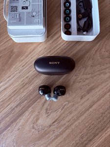 Sony WF-1000XM5 (2 foto / 5)