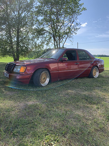 W124 2.0D manuaal (2 foto / 12)