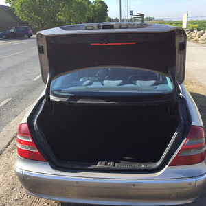 В хорошeм состоянии Mercedes-Benz 270, CDI (8 фото из 10)