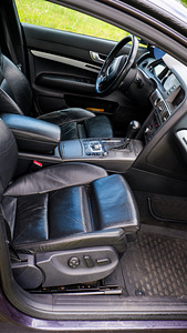Audi A6 S line 3.2 188 kw Quattro (8 foto / 9)