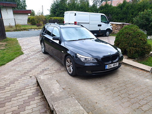 BMW 525D Comfort Edition 3.0 145kW (1 foto / 9)
