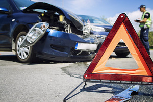 Auto remont: väikesed rikked ja keretööd