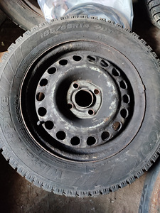 185 65 15 metallist kettad 4x100 (3 foto / 3)