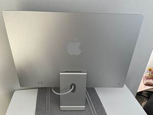 Uus Apple iMac 24-inch M1 4K Display (5 foto / 10)