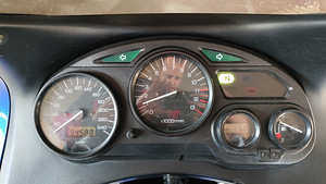 Suzuki GSX 600 59kW (10 foto / 10)