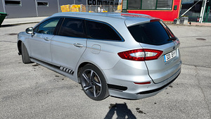 Ford Mondeo Titanium 2.0 110kW (10 foto / 13)