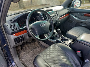 Toyota Land cruiser 3.0 127kw 2007 (8 foto / 12)