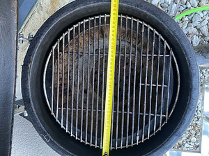 Керамический гриль Kamado (2 фото из 2)