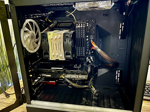 Mänguriarvuti – Intel Core i7-9700K, RTX 3060 Ti, 32GB RAM (2 foto / 6)