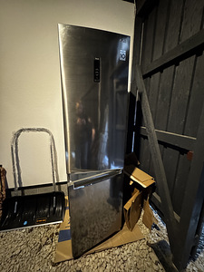 LG külmkapp - uueväärne (2 foto / 5)