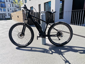 Germany SERIOUS BEAR PEAK 8000 27,5+" Electric MTB Black (5 foto / 7)