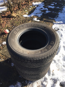 Шины General Grabber 225/70/16 (1 фото из 3)