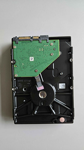 Seagate 2TB HDD 7200RPM (2 foto / 4)