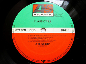 Yes - Classic Yes (LP + 7", 33 ⅓ RPM) (4 foto / 6)