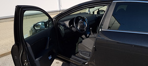 Toyota Avensis 1.8 108kW (6 foto / 11)