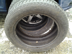 Летние шины goodyear 15/195/55 (2 фото из 2)