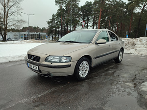 Volvo s60, 2002
