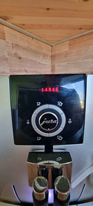 Jura Impressa J5 (3 foto / 3)