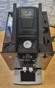 Jura Impressa F8 (3 foto / 7)