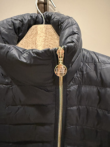 Naiste sulejope EMPORIO ARMANI 36-38 (2 foto / 6)