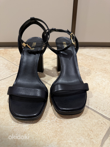 Michael Kors nahast sandaalid, mustad, suurus 40,5
