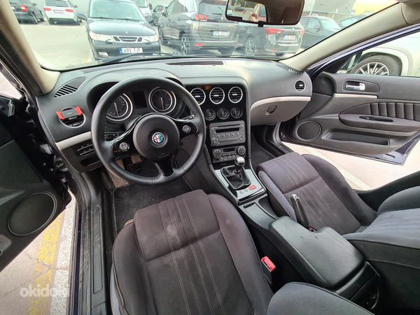 Alfa Romeo 159 2.4 L5 JTDm 147 кВт (фото #8)