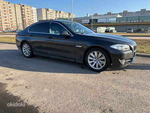 Продам BMW 523i