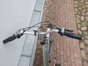 Schwinn Voyageur GS naiste hübriidratas + lastetool (8 foto / 9)