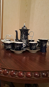 Сервиз (1 фото из 1)