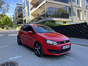 Volkswagen Polo (4 foto / 10)
