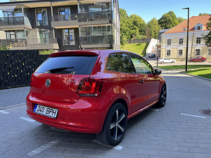 Volkswagen Polo (5 foto / 10)