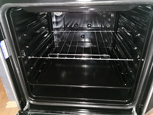 Elektripliit keraamiline - Indesit (3 foto / 3)
