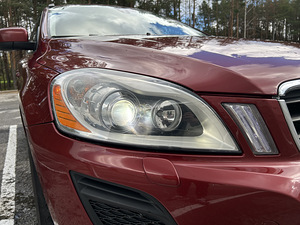 Volvo XC60 (6 фото из 15)