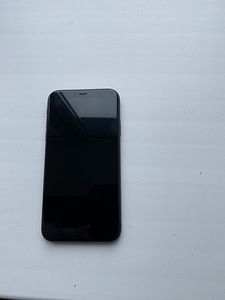 Telefon (2 foto / 2)
