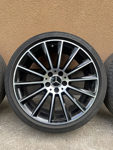 Оригинальные диски Mercedes-Benz AMG 19" (5 фото из 8)