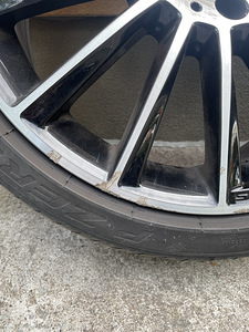 Оригинальные диски Mercedes-Benz AMG 19" (7 фото из 8)